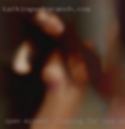 Open minded , looking for NSA swinger fun.
